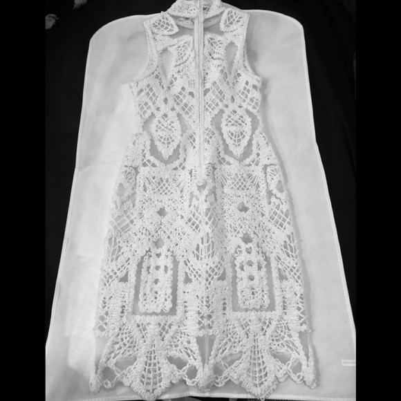 Amazing Jonathan Simkhai Tower Lace Dress!! 0-2 - Picture 5 of 6